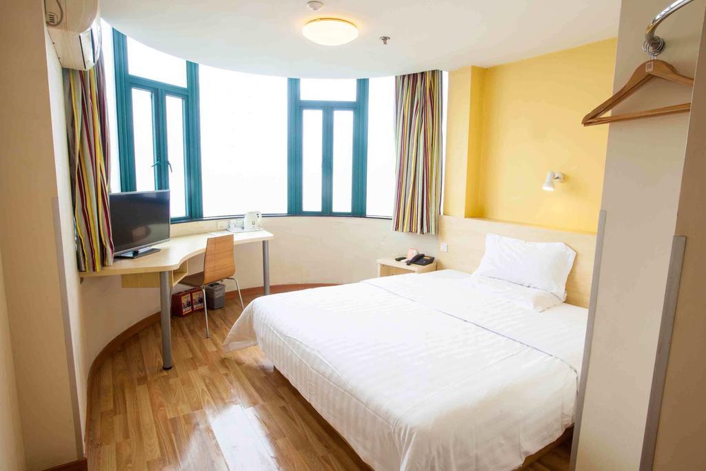 7Days Inn Foshan Zumiao Baihua Plaza Habitación foto